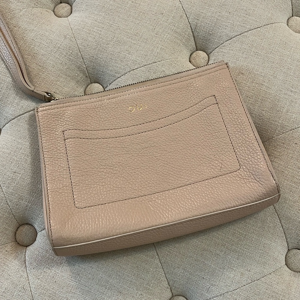 Cuyana work clutch